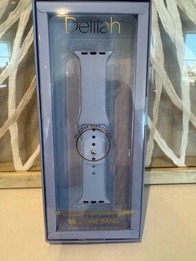 Delilah Silicone Apple Watch Band - Lavender NWT